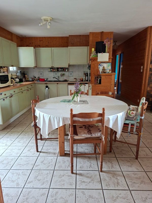 Maison chaleureuse à 15 mn de la mer