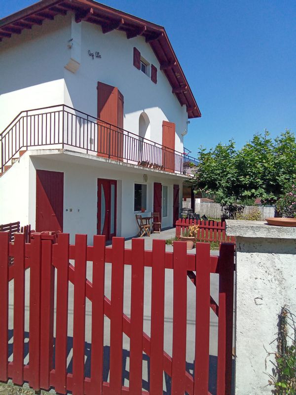 Bas de maison sur la côte basque pour 6 personnes