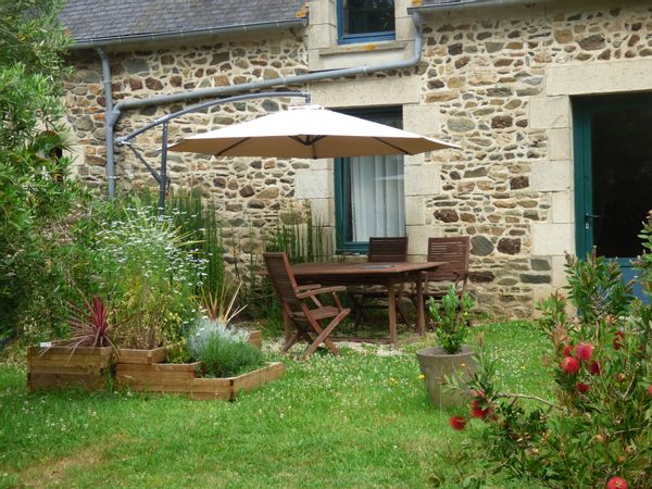 La maison de Jeanluc est située d'une grande longere typique de la Bretagne.