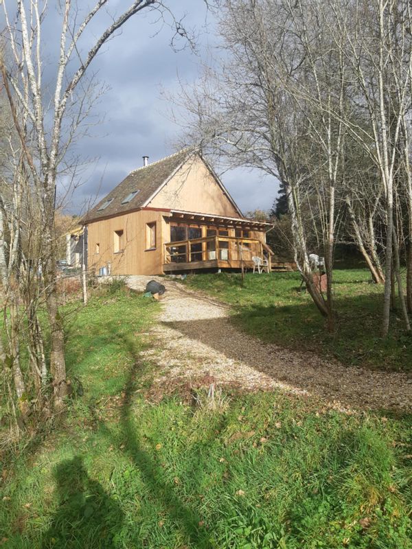 Forest Edge Eco Home with 2 Bedrooms and Spacious 4,000 m² Tree-Filled Land
