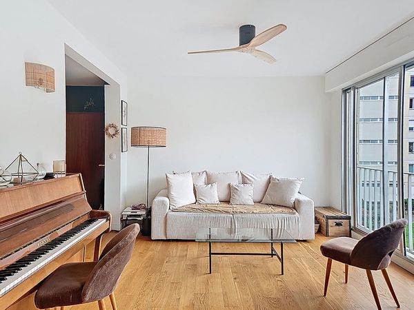 Appartement lumineux et rénové avec deux chambres à 5 minutes à pieds de la gare Part Dieu.