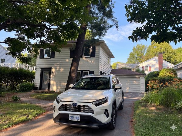 Maison 4 personnes entre verdure et rivière a 10min du centre ville de la Capitale du Canada