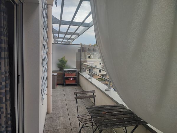 Appartement T2, centre de Dinan Idéal 1 à 2 personnes (jusqu'à 4) Pratique et lumineux