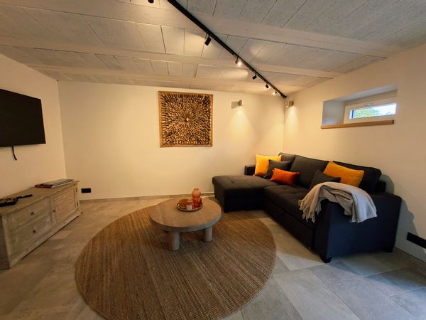 Maison charmante en pierres du pays avec tout le confort moderne pour 2 personnes