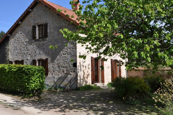 La Vigne de Montaugey, ancienne maison de jardinier dans un lieu-dit tranquille au Morvan