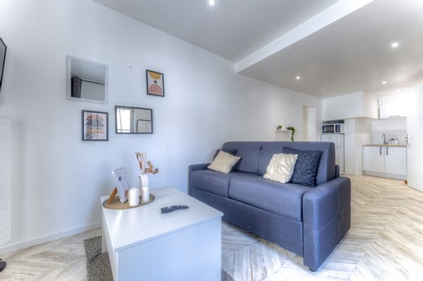 SWEET HOMES T2 rénové en 2025 Angoulême L'Houmeau | Parking privé