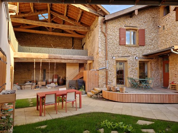 Maison en cœur de village, Sud Beaujolais