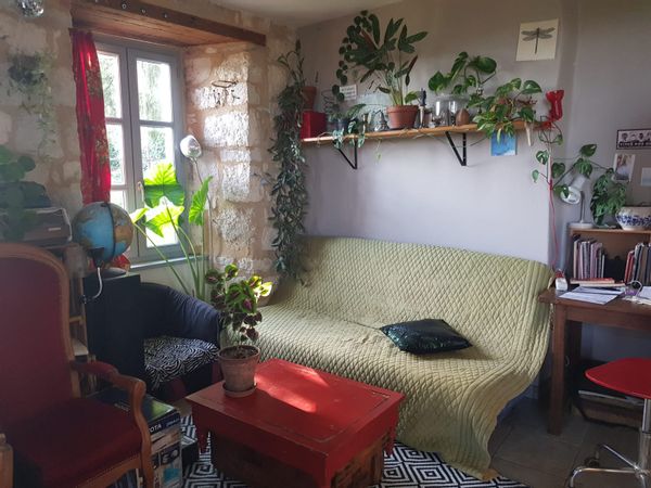 Appartement dans un chateau perché sur une colline