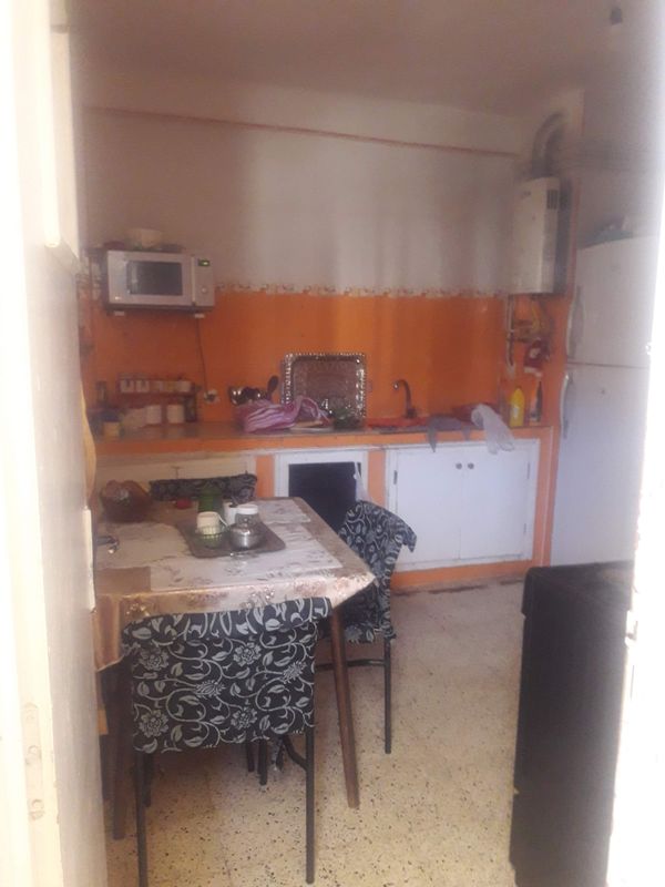 La chambre privée de Amira pr 2 personne , en plein centre ville à proximité de tout