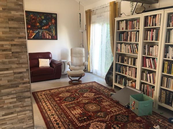 Une maison spacieuse avec jardin dans un havre tranquil à une heure de Paris