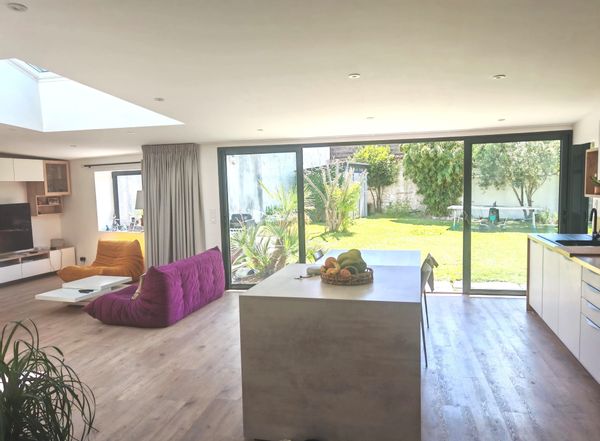 La maison de Johann, Maïa et Lola