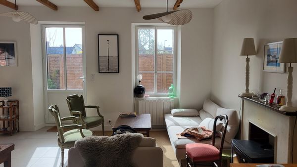 A charming, traditional Breton house, just a 500-metre walk from the beach.