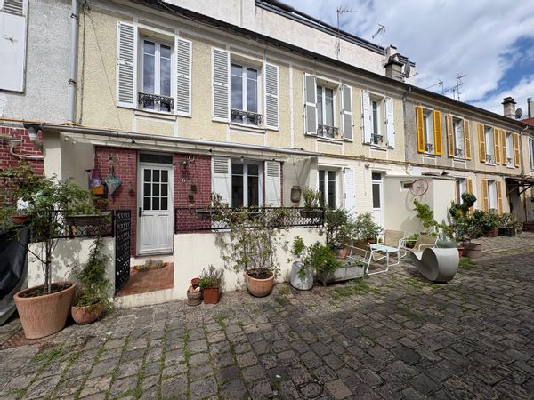 Maison de famille idéale, calme et proche de Paris