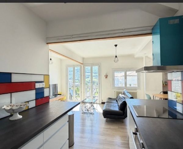 Grand appartement dans Gap lumineux et agréable