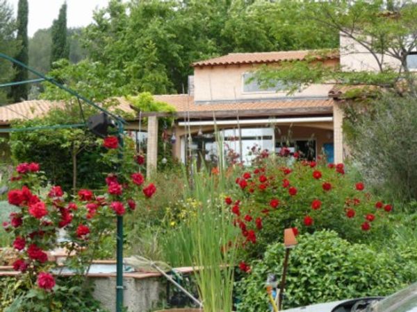 Le paradis au soleil!    Contre votre coin de paradis!