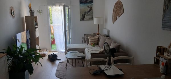 L'appartement de Aurore est petit mais cosy et surtout a 15mn a pied de la plage.