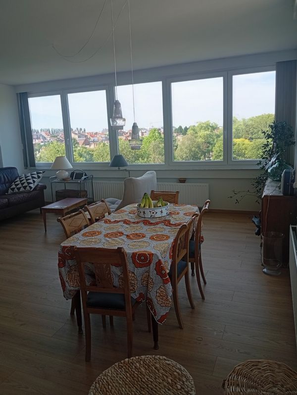 Appartement calme et très lumineux au 5ème et dernier étage d'un immeuble