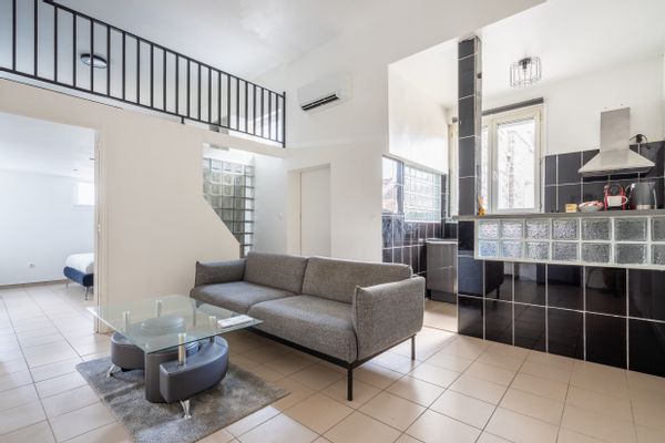 LOFT BALNEO/JACUZZI 4 PERS GARE de neuilly plaisance