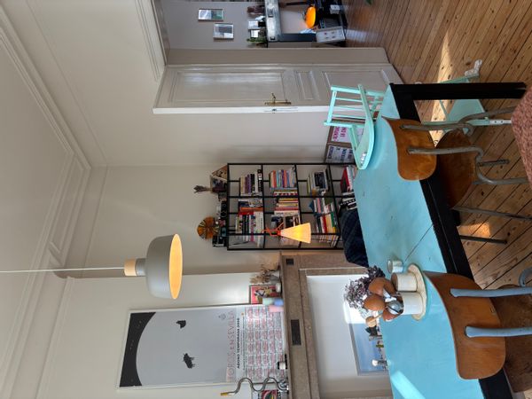 Appartement 2 chambres et grande terrasse dans une rue arborée à Ixelles