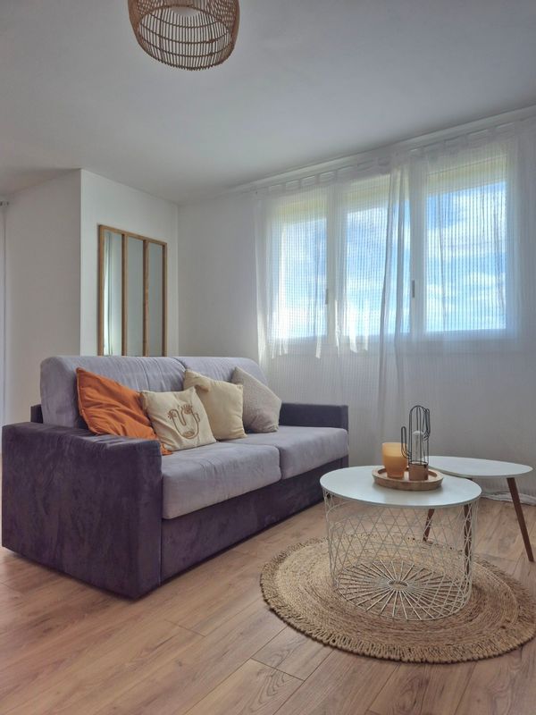 Le nid de Charline : appartement spacieux et lumineux, à Montauban