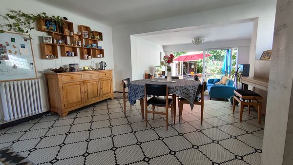 Grande maison familiale à Saint-Nazaire – mer, espace et authenticité