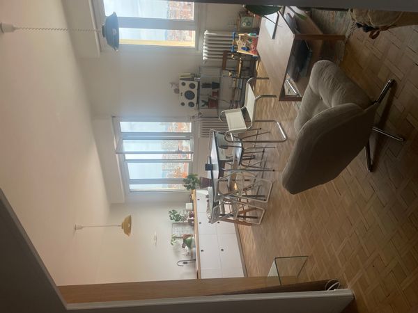 L’appartement dans les airs de SUZON