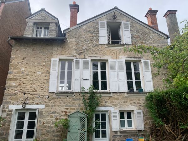 Maison de charme en bord de Seine