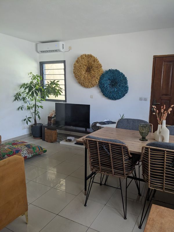 Villa Spacieuse et Tout Confort avec Personnel de Maison Inclus