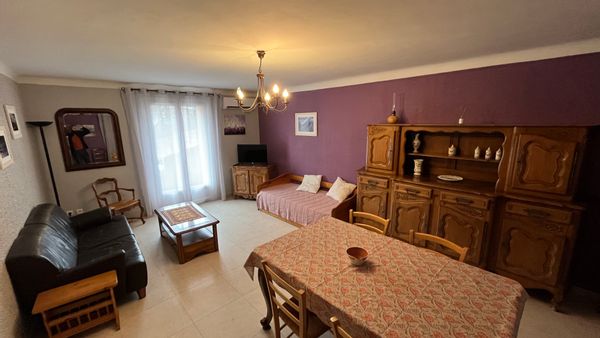 Appartement « l’ensouleiado » au cœur du Vaucluse.