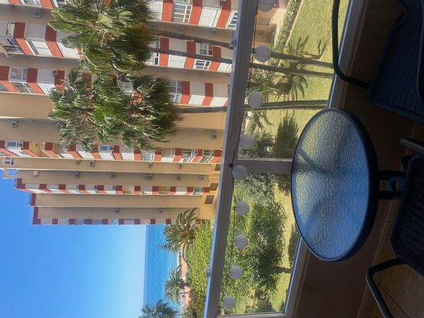 Appartement ample et lumineux situé à quelques mètres du front de mer à Torrox Costa