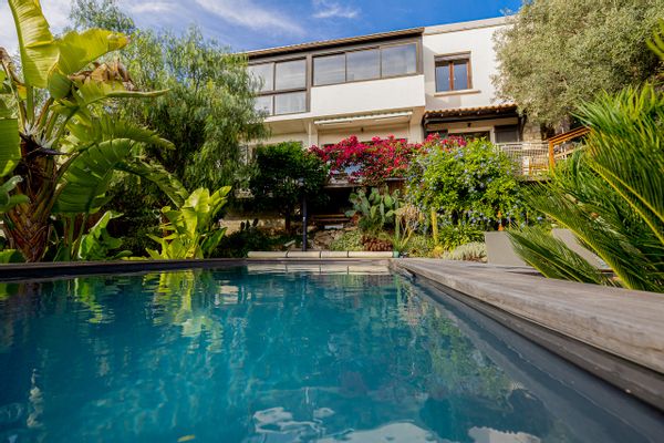 Villa avec piscine aux Chutes Lavie
