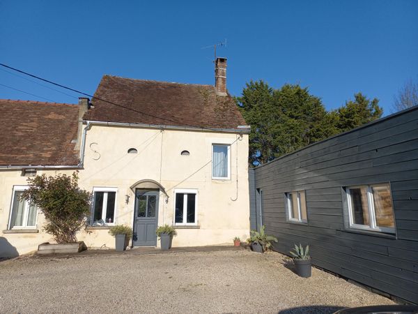 Maison de campagne familiale en Puisaye