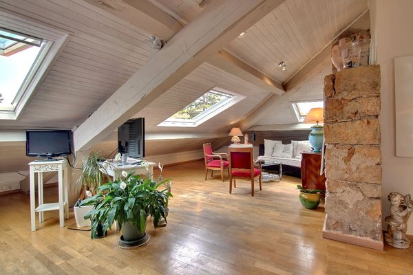 Loft de charme en pierre sur Colline de Cannes