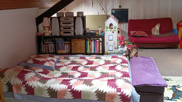 Grande chambre à mi-chemin entre Paris et Disneyland Paris