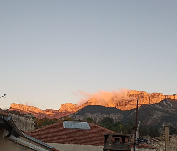 Buena onda chez Sibylle entre rivière, montagnes et douceur de vivre