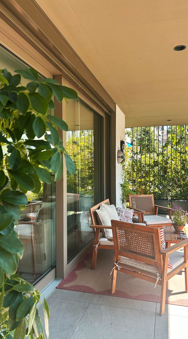 Appartement lumineux avec terrasse et jardin privé à 10 min de Lausanne