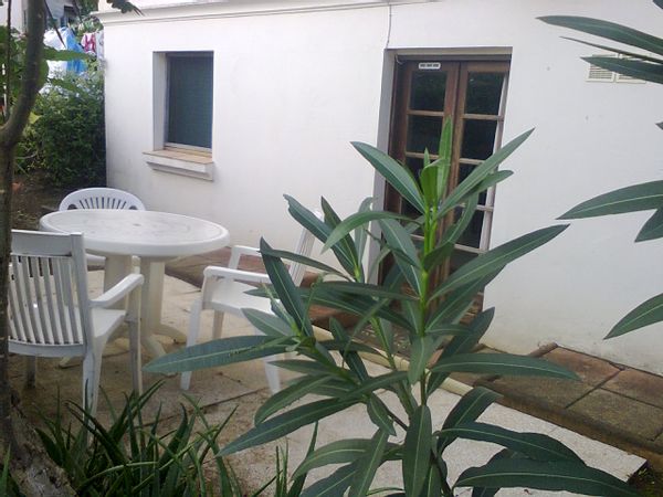 Studio le  Gecko,  et son petit  jardin .