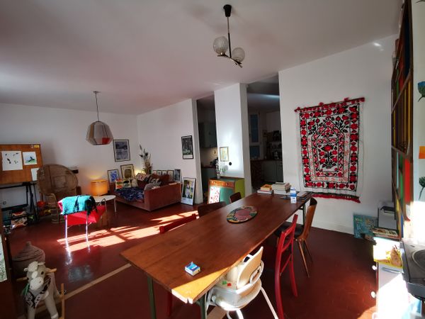 Appartement typique marseillais au cœur du quartier vivant et familial des 5 avenues