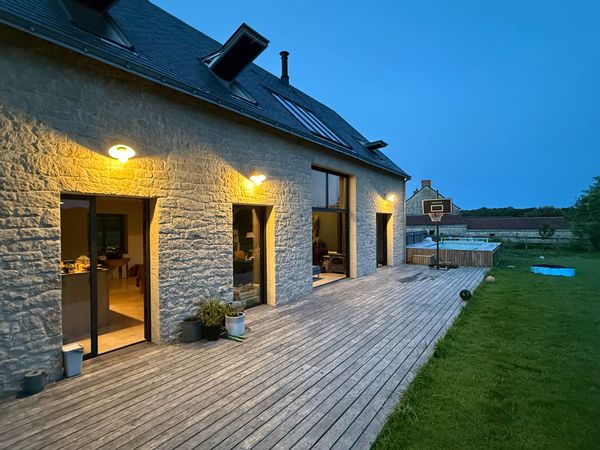 La maison de Nastia et Franck Belle maison dans un charmant hameau proche Nantes