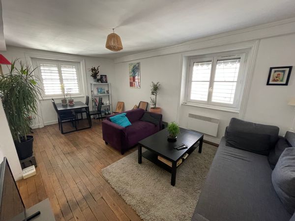 Appartement de trois chambres au cœur de Lyon, extrêmement lumineux et agréable