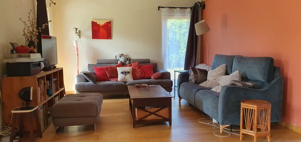 Agréable maison en bois en campagne bretonne, au calme et proche du bourg.