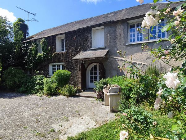 Ancien Moulin rénové datant du 11 et 18ème Siècle