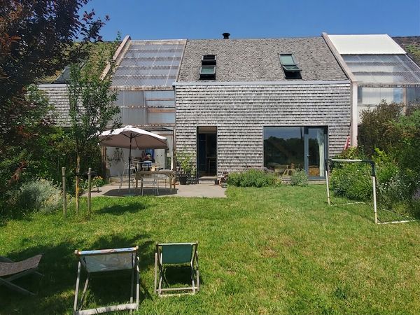 Notre maison en bois entre campagne et mer