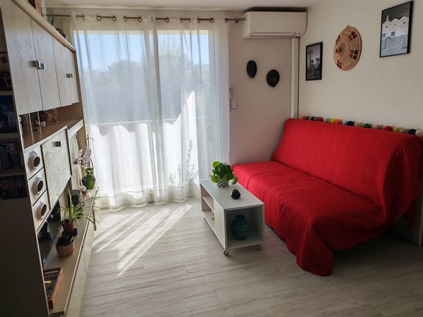Appartement 2 chambres, résidence calme à 80 m de la plage.