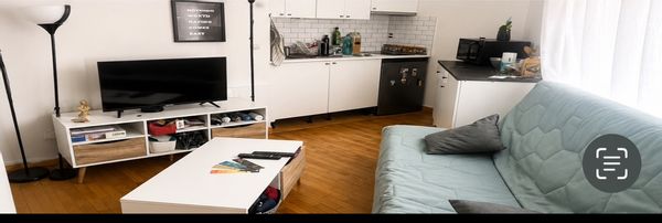 Studio dans un quartier vivant entre Paris (7min)  et La Défense (5min)