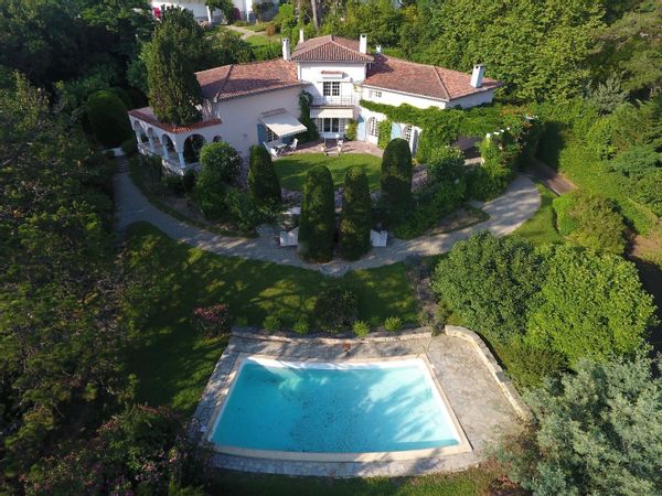 Villa art déco avec piscine - Saint Jean de Luz