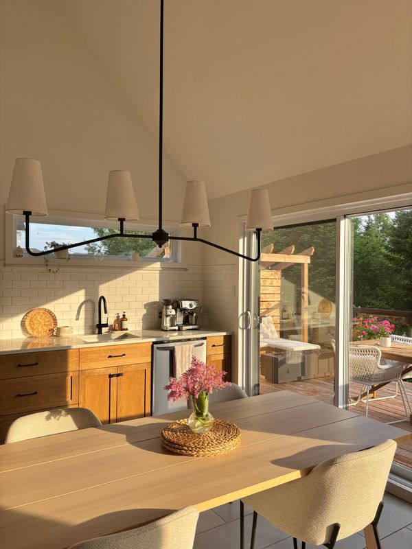 Magnifique maison en plein coeur des montagnes avec vue imprenable!