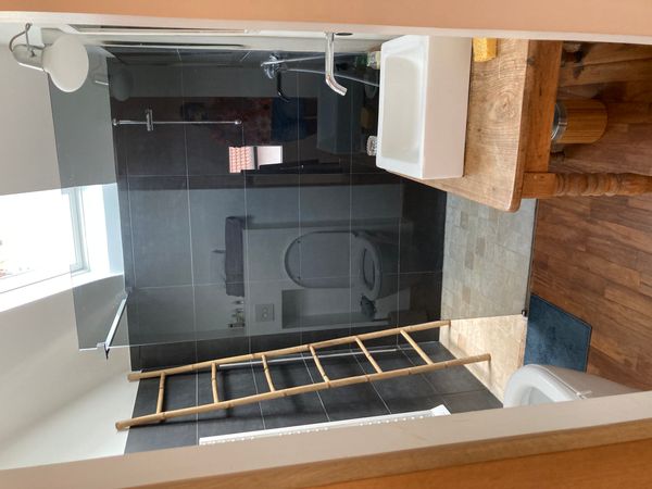 La maison de Aurelie est située au calme, 5 m’ du centre ville  ; bords de Loire