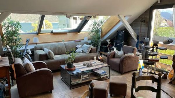 Loft au bord du lac d'Annecy