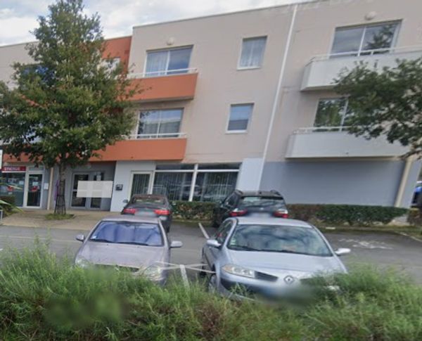 Appart proche zone commerciale et gare